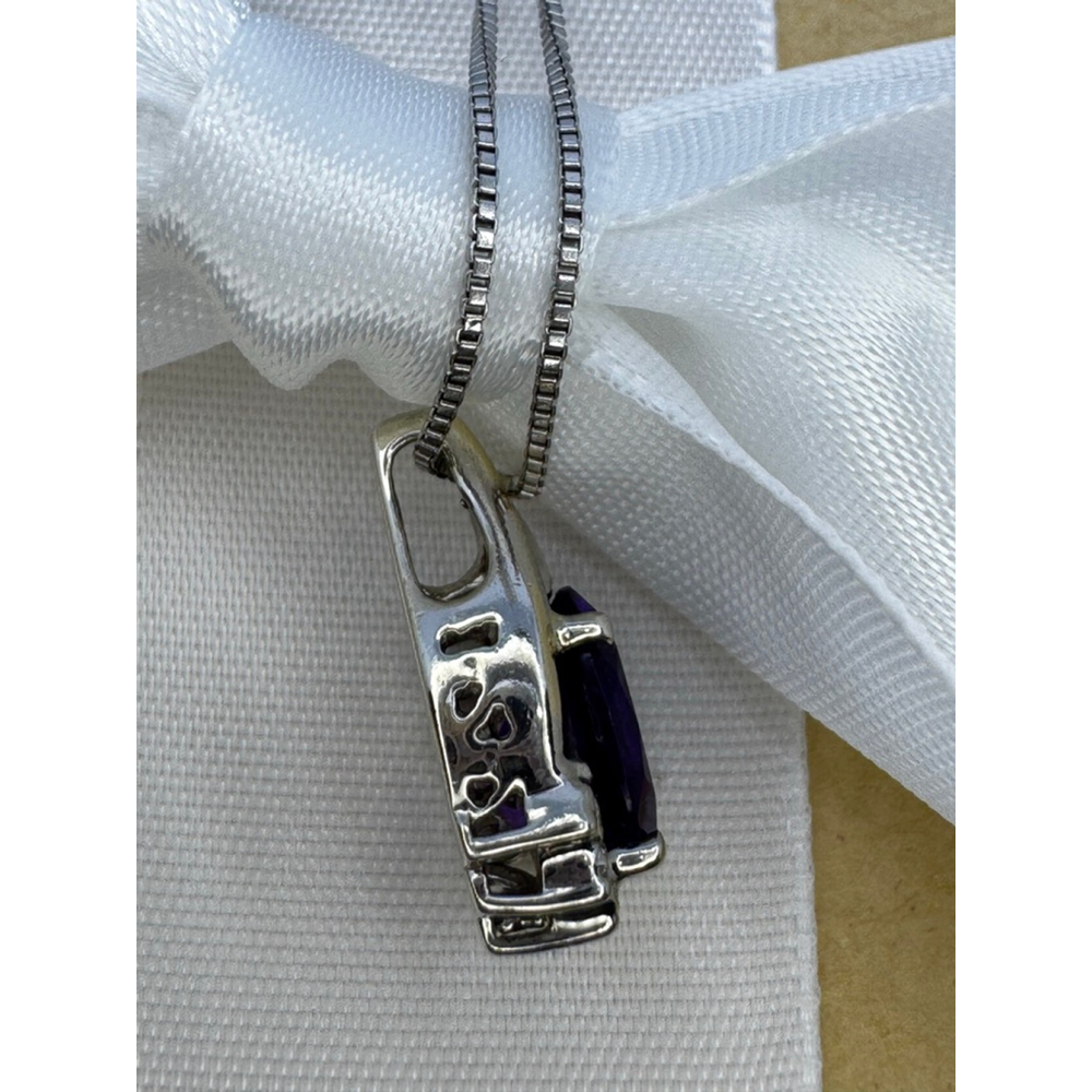 Amethyst with diamond necklace set in 10k and Sterling silver - Picture 3 of 6
